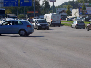 Dopravní policisté při soutěži o regulčíka roku řídili rušnou budějckou křižovatku.