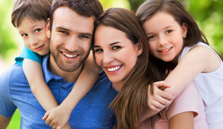 Znáte všechny výhody od své zdravotní pojišťovny?shutterstock_652053364