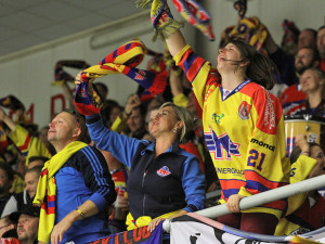 Fanoušci slaví třetí přesnou trefu svých miláčků