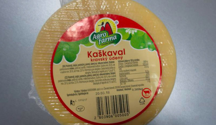 Potravinářská inspekce se zaměřila na polotvrdé sýry z dovozu. Prohřešky našla i na jihu Čech