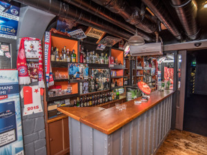 Budějcké vlakové nádraží přívítalo revoluční spoj