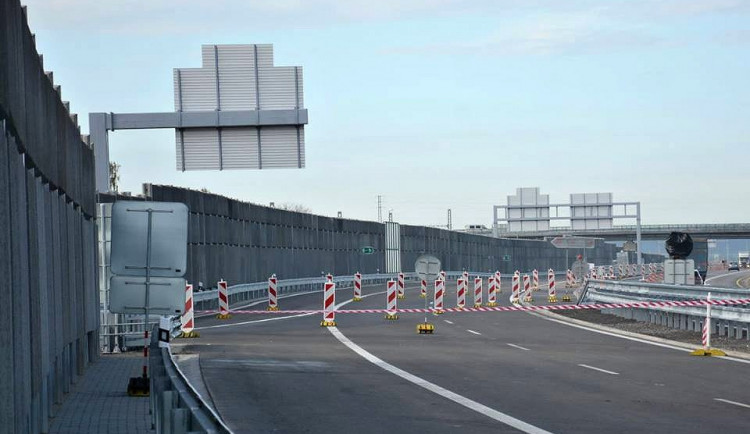 Jihočeská D3 je nejrozestavěnější dálnicí v Česku. Hotová by měla být v roce 2024