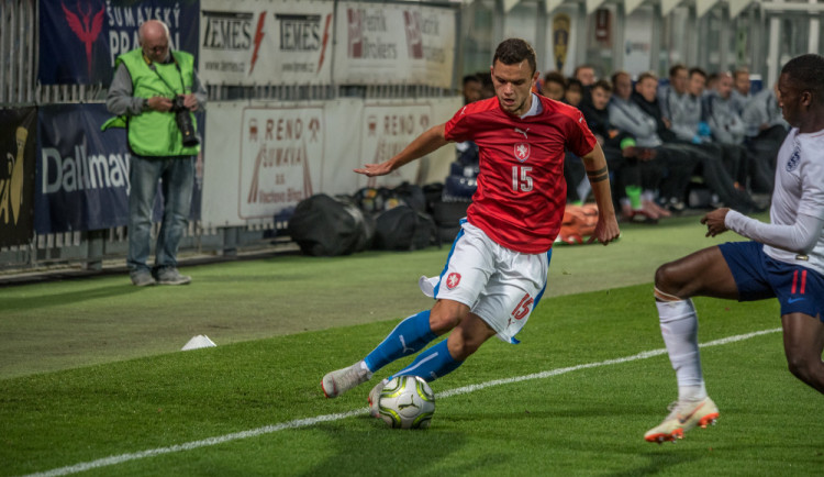 Česká dvacítka s kapitánem Havelkou remizovala s Anglií