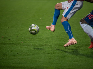 Česká dvacítka s kapitánem Havelkou remizovala s Anglií