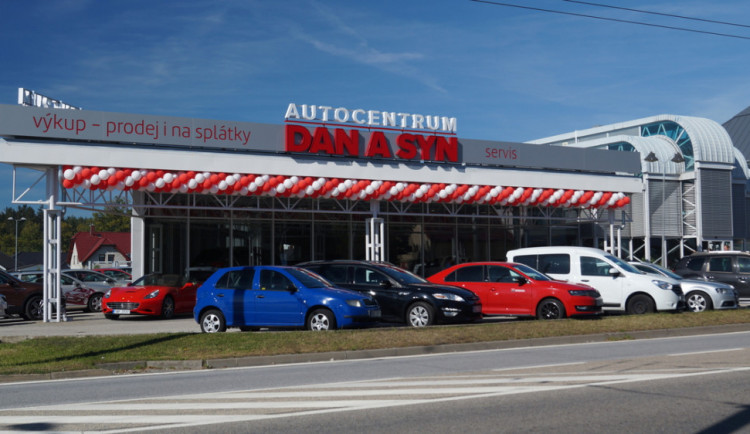 Koupě ojetého vozu nemusí být špatnou volbou, důležité je vybírat kvalitní auta