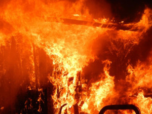 Škodu za sedm milionů korun způsbil na Strakonicku požár pergoly