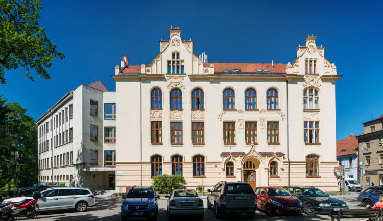 Na budějcké jedničce se pořád něco děje