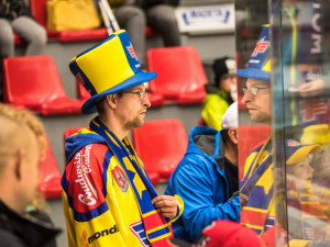 Motor slaví výhru.