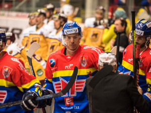 Motor slaví výhru.