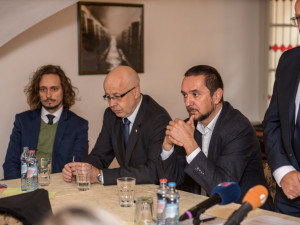 Jan Mádl, Ivo Moravec a Juraj Thoma.