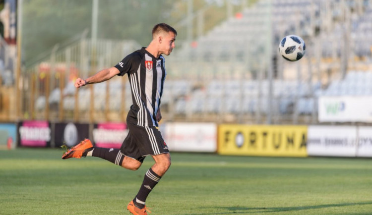 Z Chrudimi veze Dynamo pouze bod za remízu 2:2.