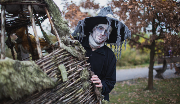 Připravte si kostými. Je tady Strašidelná Zoo