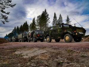 Technika strakonických vojáků těsně před odjezdem z kempu Rødsmoen. Autor: Radek Kulhánek