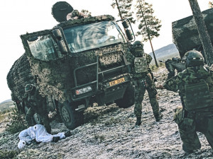 Čeští vojáci ukončili na cvičení Trident Juncture 2018 zdokonalovací výcvik, jehož součástí byl mimo jiné i nácvik bojových drilů. Autor: Jana Samcová