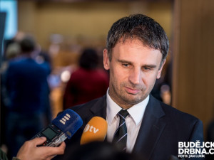 Zimola rezignoval na funkci prvního místopředsedy ČSSD