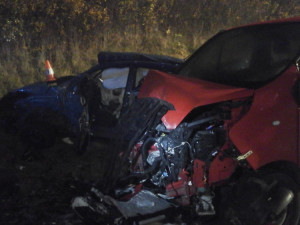 Tragická dopravní nehoda z úterního večera u obce Hořice na Šumavě na Českokrumlovsku má třetí oběť.