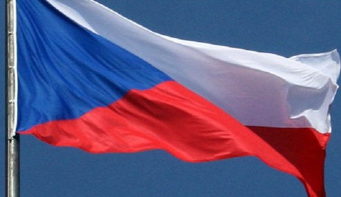 PRŮZKUM: Češi jsou tolerantní k sousedům jiného etnika, schvalují i registrovaná partnerství