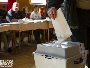 Volby ve Strakonicích se zopakují v březnu, vedení města zvažuje žalobu na zneplatnění jejich výsledku