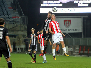 Dynamo přejelo Žižkov a přezimuje na prvním místě