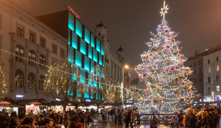 Brněnské Vánoce Vánocemi nekončí. Nabízí virtuální realitu, designové a gurmánské hody a kupu muziky