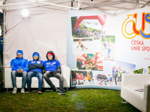 Češi bodují na florbalové mistrovství světa. Ve fanzóně můžete sledovat boj o medaile