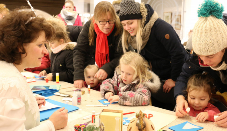 Do Třeboně se slétnou andělé. Kulturní program láká celou rodinu