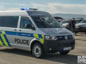 Při rvačce na Táborsku zemřel muž, policie zjišťuje podrobnosti
