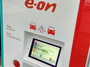 U Globusu ode dneška funguje první dobíječka pro elektromobily v Budějcích