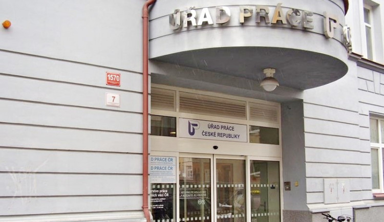 V prosinci stoupla nezaměstnanost v republice. Ke konci roku bylo bez práce přes 231 tisíc lidí