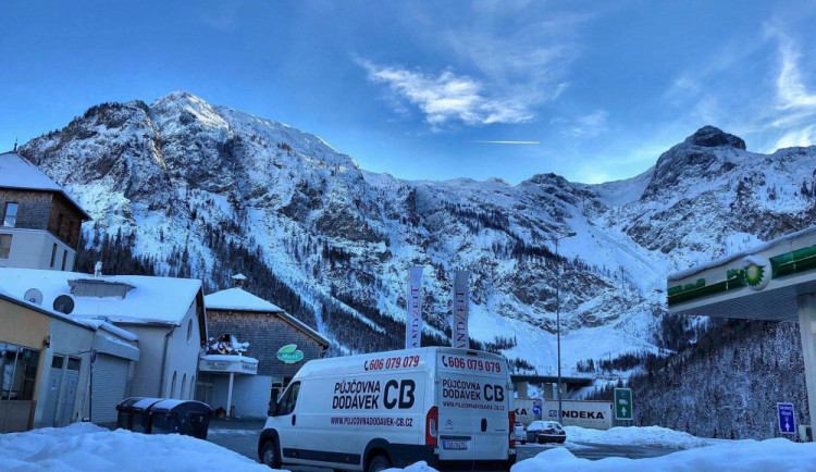 Půčovna dodávek-CB