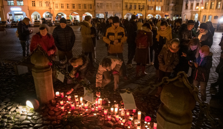 Lidé na náměstí uctili památku Jana Palacha