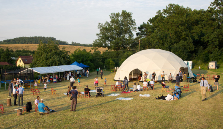 Tenhle stan nesmí chybět na žádné veselce