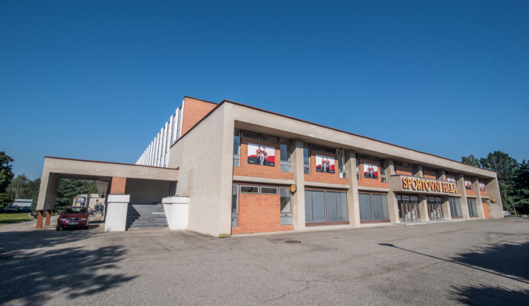 Stavba Multifunkčního centra Dlouhá louka není v ohrožení, tvrdí náměstek primátora Petr Holický