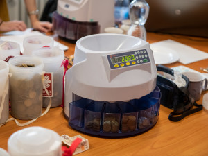 Českobudějovická charita získala v Tříkrálové sbírce 7,5 milionu korun