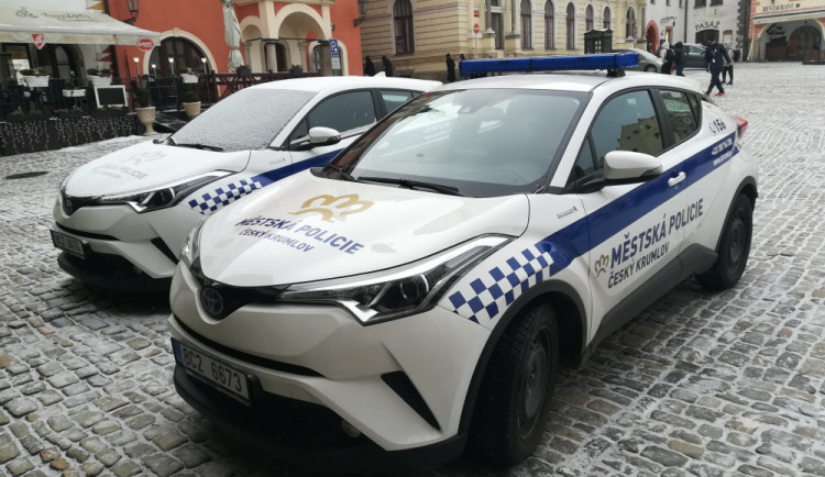 Českokrumlovští strážníci mají nové pomocníky