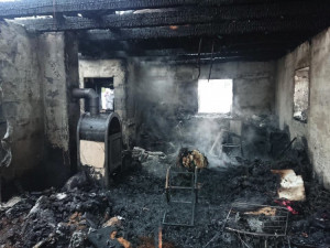Vedení Rožmitálu vyhlásilo veřejnou sbírku pro rodinu, které v půlce ledna vyhořel dům