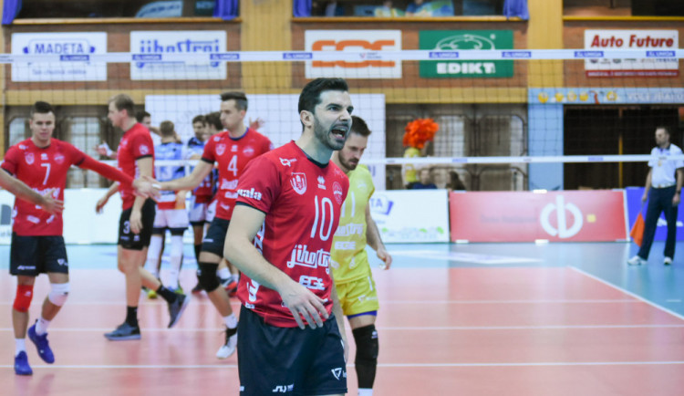 Jihostroj dostal od Ostravy nečekanou sprchu