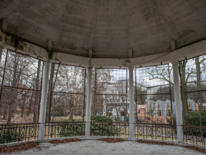 Altán v parku Háječek čeká rekonstrukce. Bude z něj kavárna