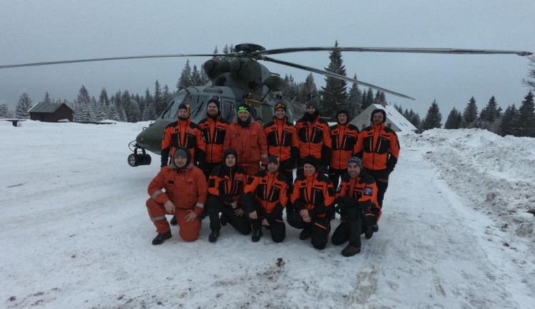 Jihočeští hasiči mají letecké záchranáře