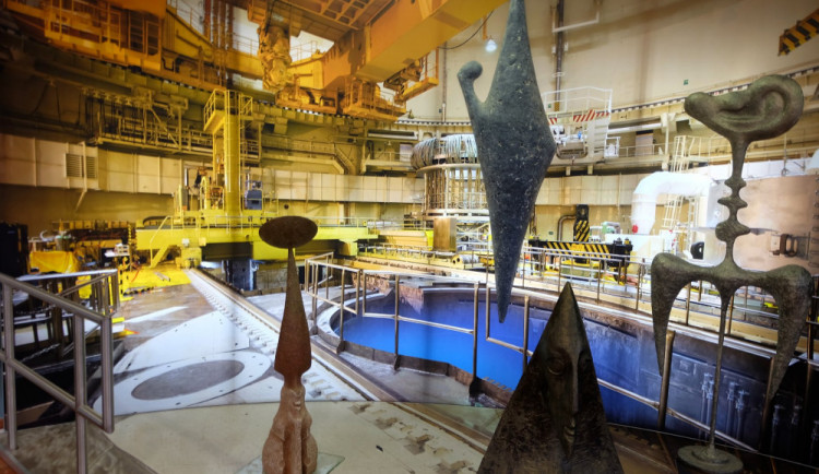 Petr Fridrich propojuje svět umění a techniky. Jeho sochy mohou lidé vidět v Temelíně