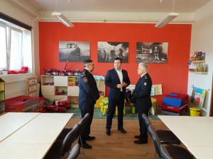 Jihočeští hasiči měli včera vzácnou návštěvu