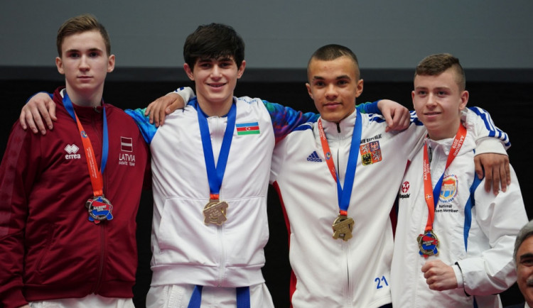 Dominik Kočandrle si veze z evropského šampionátu v olympijském karate bronz