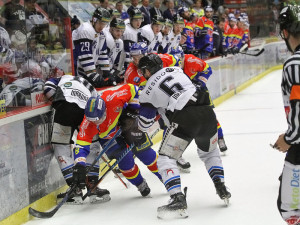 Havířovští Maruna s Mataiem v souboji s Václavem Karabáčkem