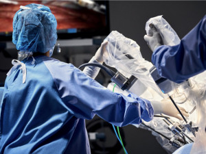 Nemocnice v Budějcích zavádí robotickou chirurgii