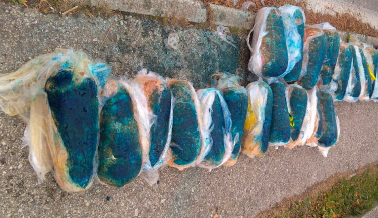 Závadné maso na kebab.