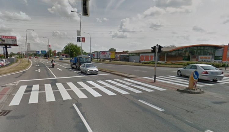 Brněnské řidiče čeká od neděle další významná uzavírka. Částečně se uzavře ulice Hněvkovského