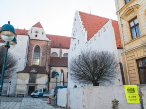 Restaurace Solnice s přilehlým pivovarem se na konci března otevře široké veřejnosti.