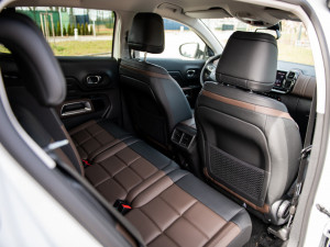 Reprezentativní a komfortní. Citroën C5 Aircross strčí do kapsy ne jedno SUV