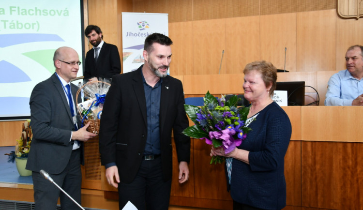 Radní Jiří Švec a oceněná pedagožka Liběna Flachsová