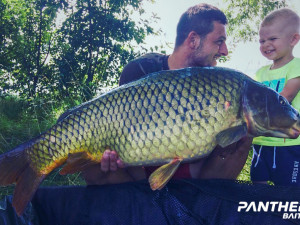 Boilies od Panther Baits si oblíbili i hokejisté Václav Nedorost a Miloslav Čermák